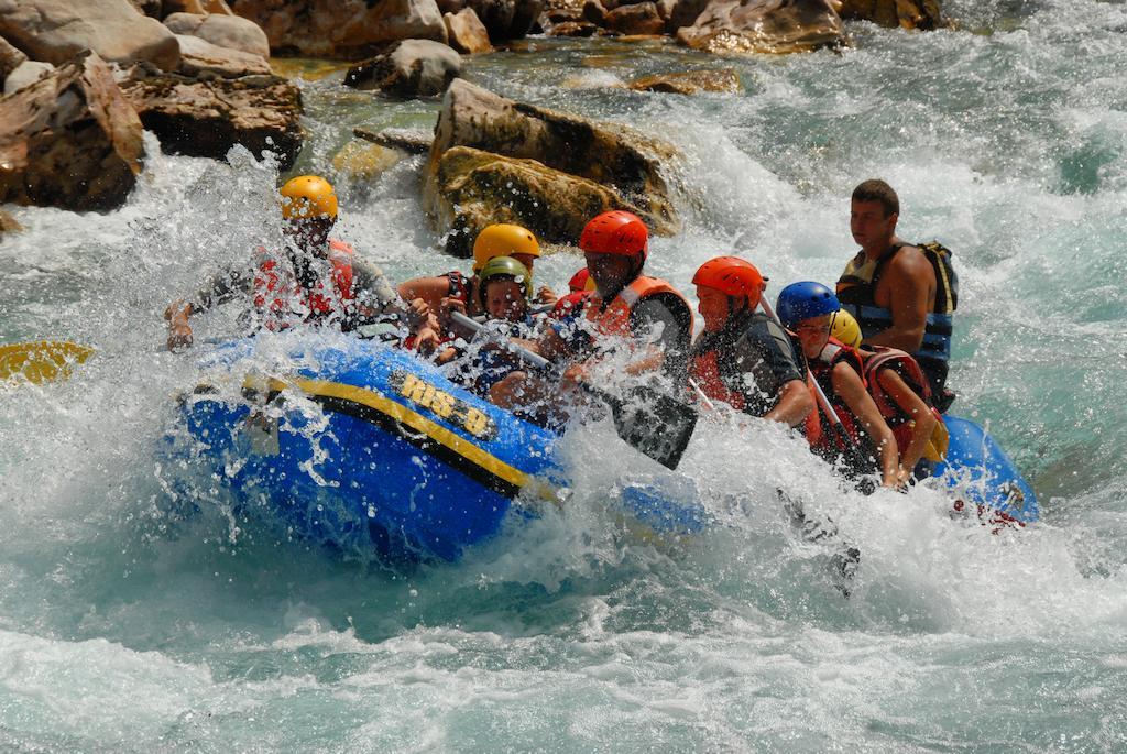Hotel Rafting Center Drina Tara à Bastasi Extérieur photo